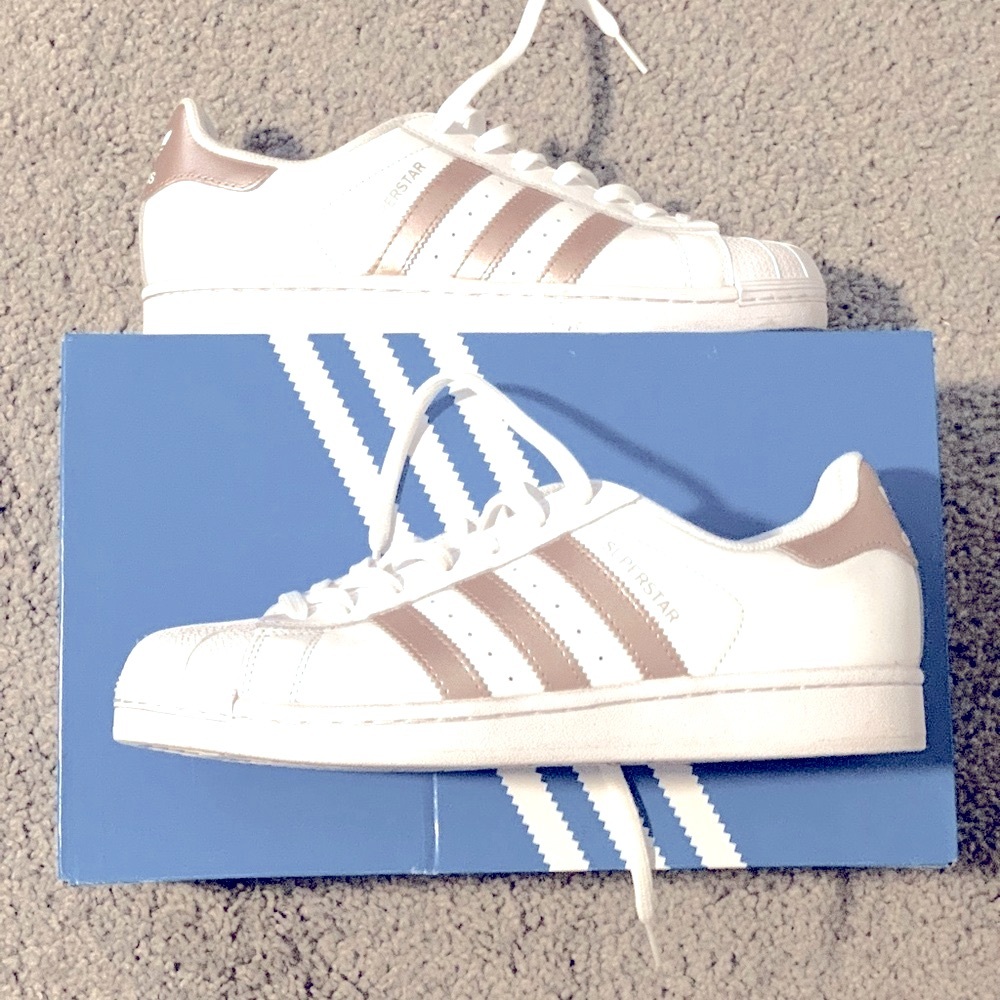 Adidas Superstar W Leather Sneakers 🌷